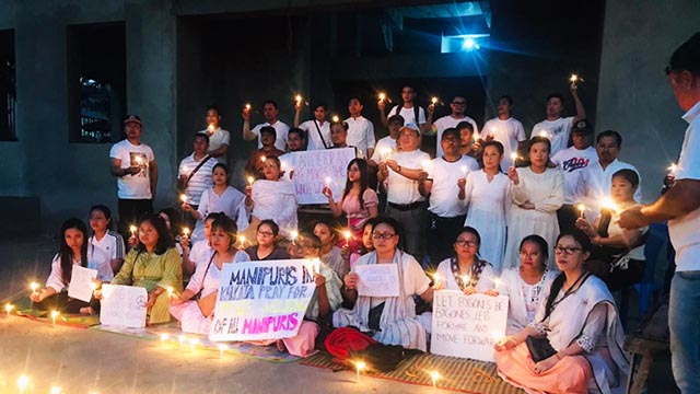 'Manipuri in Kolkata' stage candlelight vigil in Kolkata