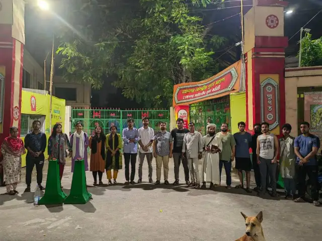 Volunteers preventing attacks on Bangladeshi Hindus and minority repression in Bangladesh