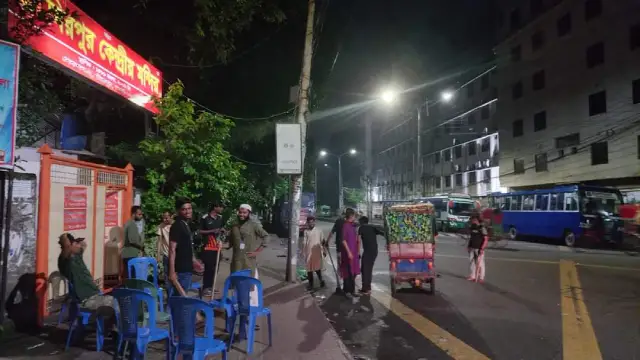 Volunteers preventing attacks on Bangladeshi Hindus and minority repression in Bangladesh